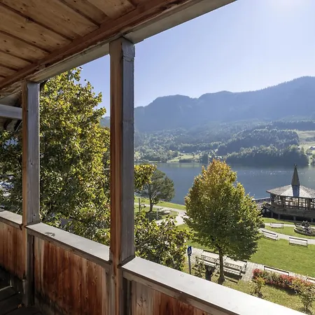 Dom wakacyjny Haus Grundlseeblick *
