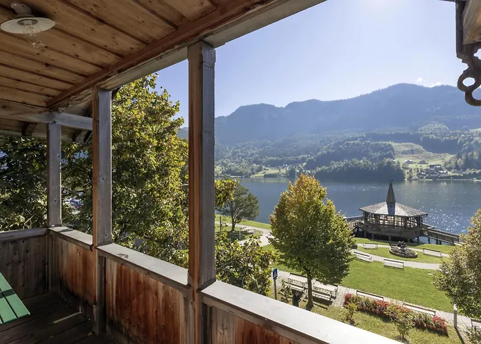 Holiday home Haus Grundlseeblick *